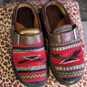 BORN Blanket Mule Colorful Patterned Slip-On Shoes with Buckle.⚜️❤️⚜️61/2 M